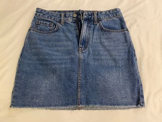(Category: ) located in . Submitted by thriftyroll (Listing ID 1239699538, Image 1). Description: .