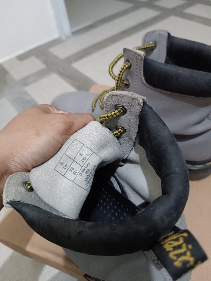 Dr martens on sale 939 greasy quickly