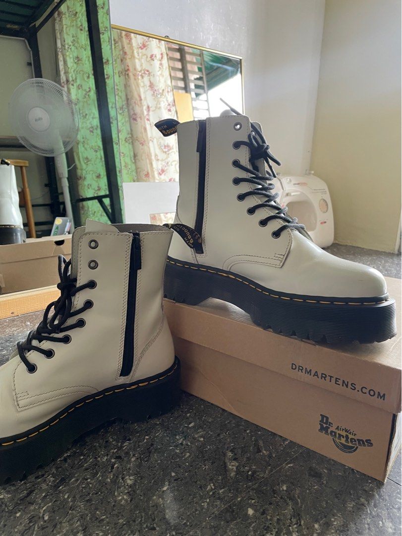 jadon dr martens white
