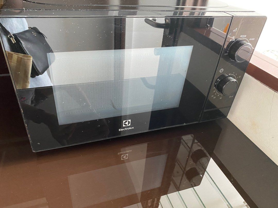 Electrolux Microwave oven EMM2022MK (20L), TV & Home Appliances