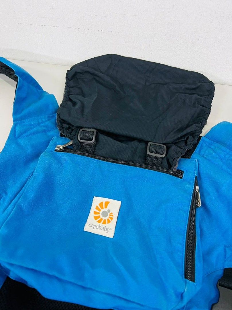 Ergobaby performance true blue store