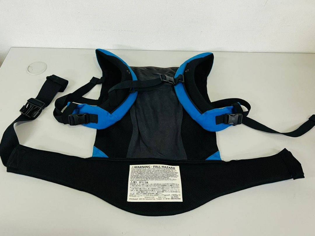 Ergobaby performance 2025 true blue