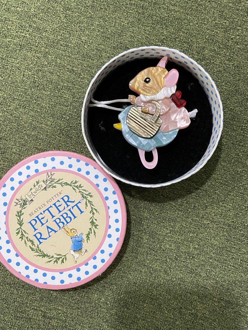 Erstwilder peter hotsell rabbit brooch