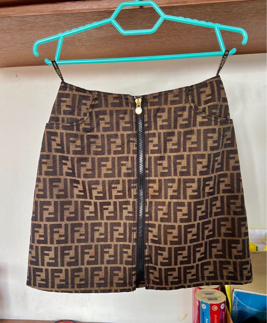 Fendi deals zucca skirt