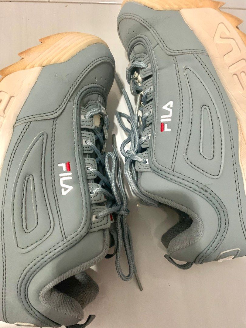 Fila original cheap shoes silver