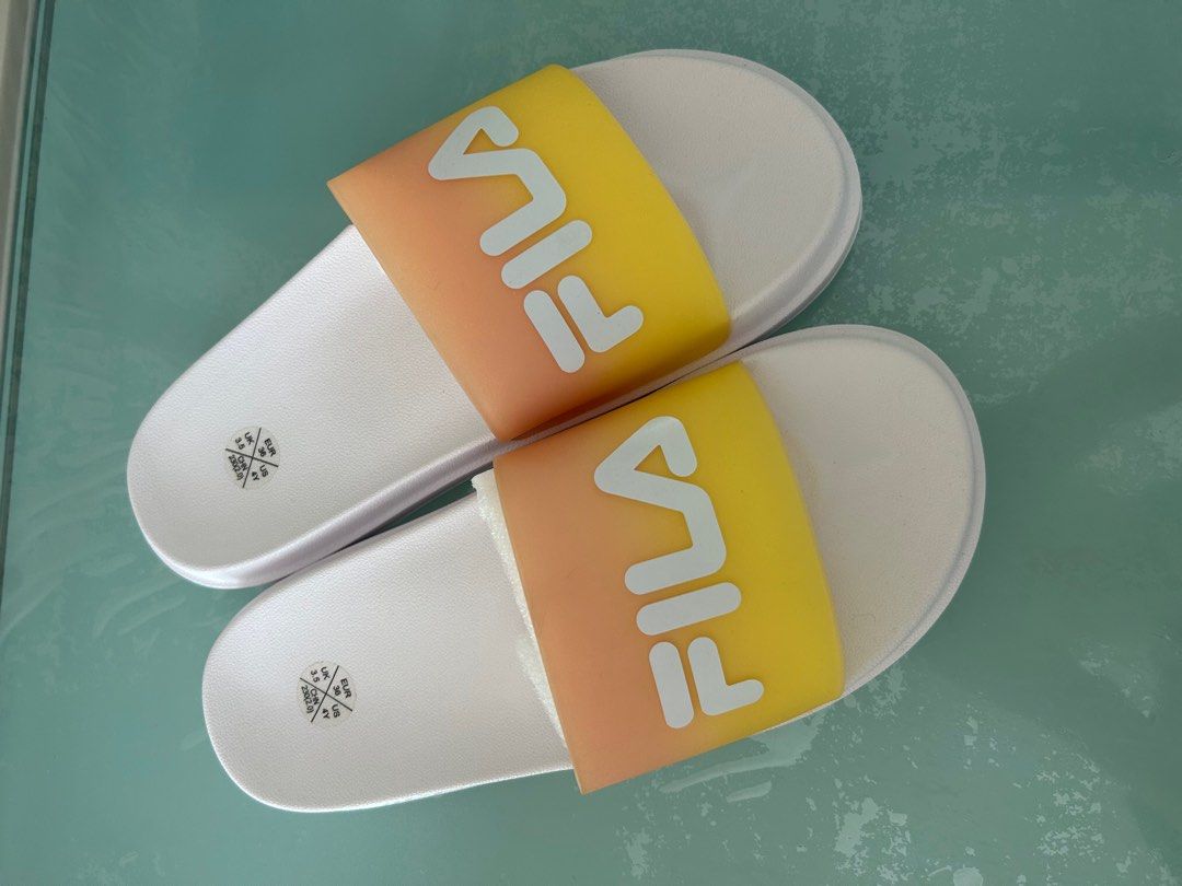 Kids cheap fila sliders