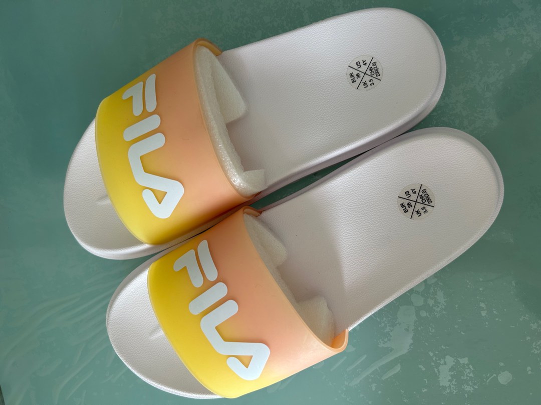 Fila sliders kids store