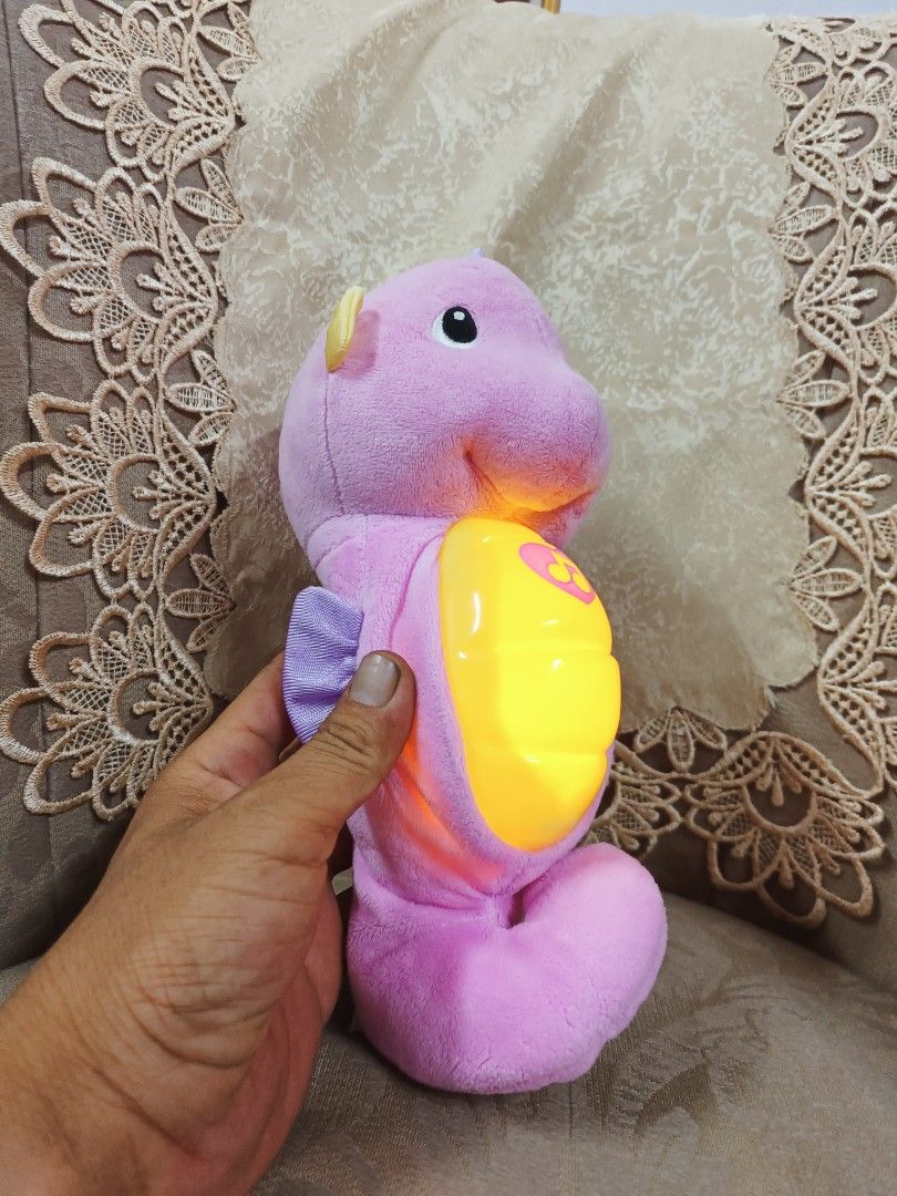 Seahorse sales glow worm