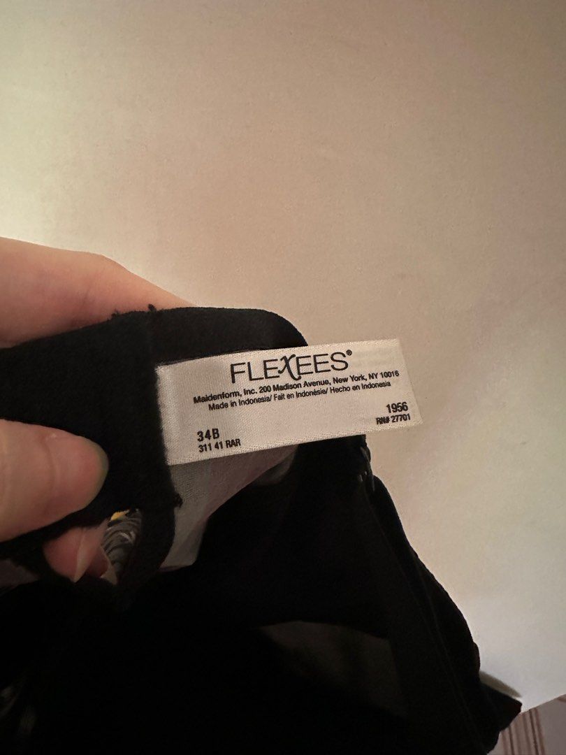 Flexees Brand