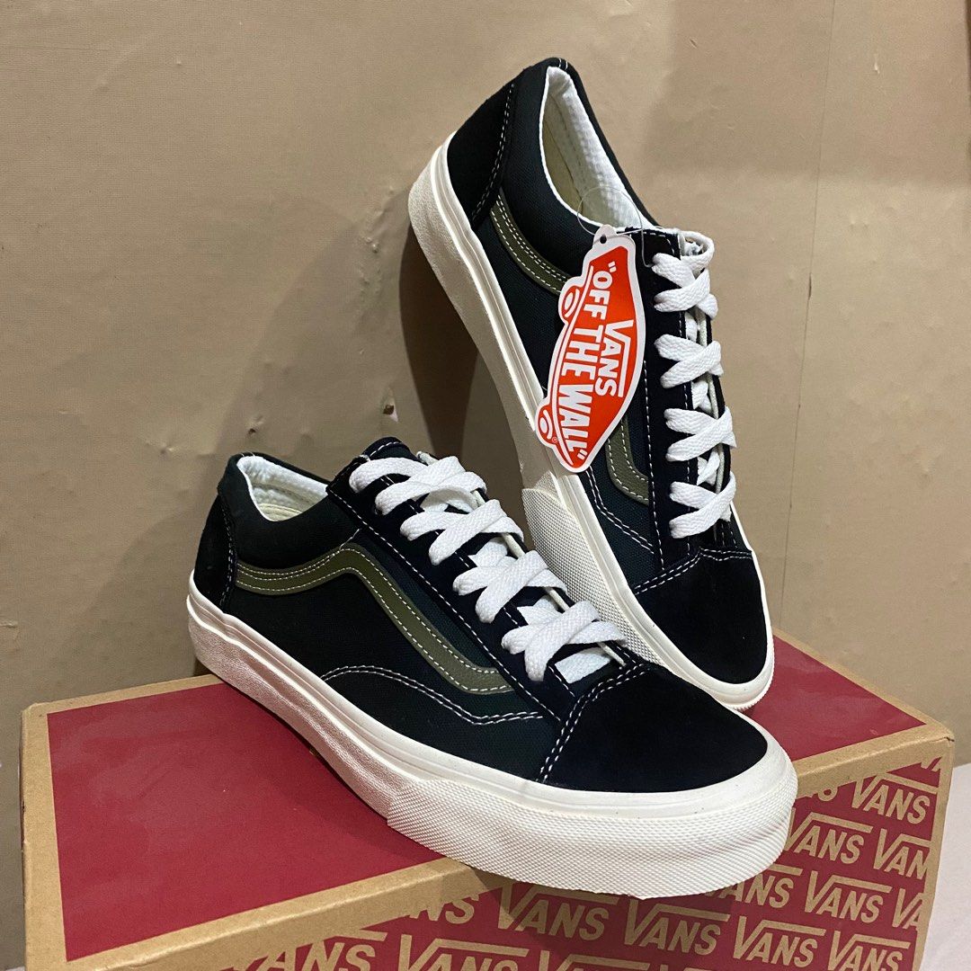 Vans style 36 black white discount