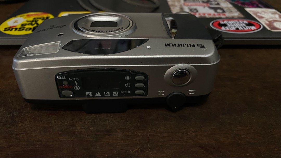 Fujifilm Zoom Date 70, Photography, Cameras on Carousell