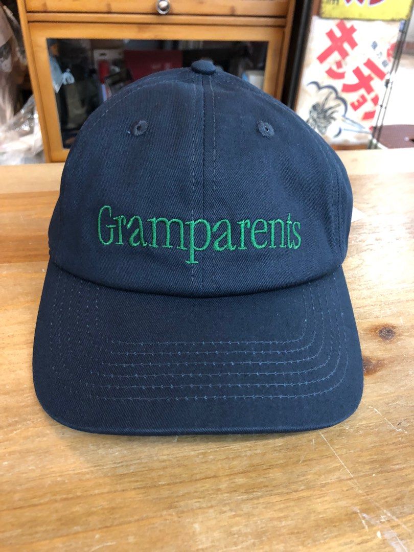 っているショップをご Gramparents for BEAMS ロゴキャップ - 帽子