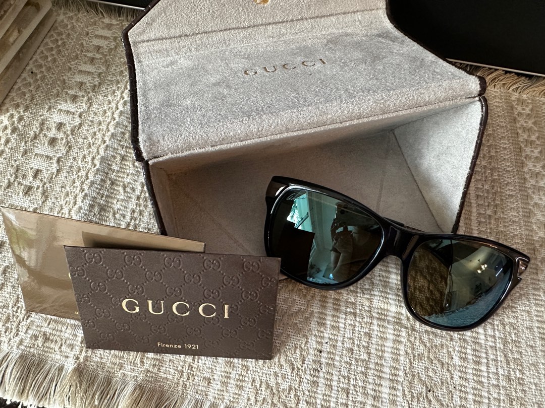 Gucci Sunglasses dark blue