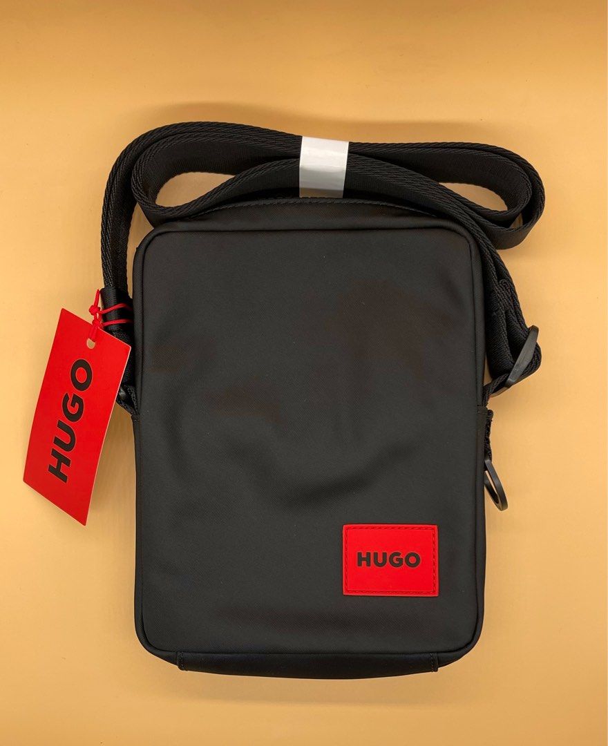 HUGO BOSS Reporter Bag on Carousell
