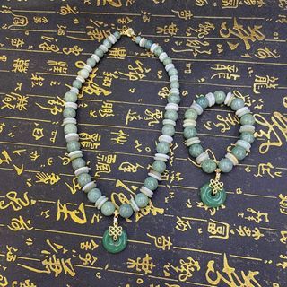 Jade with money coin mystic knot set