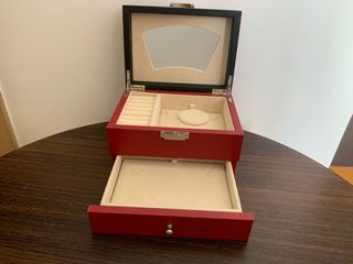 （分類：）位於 。 由 newandnice 提交（商品編號 1239585858，圖片 1）。簡介： 。