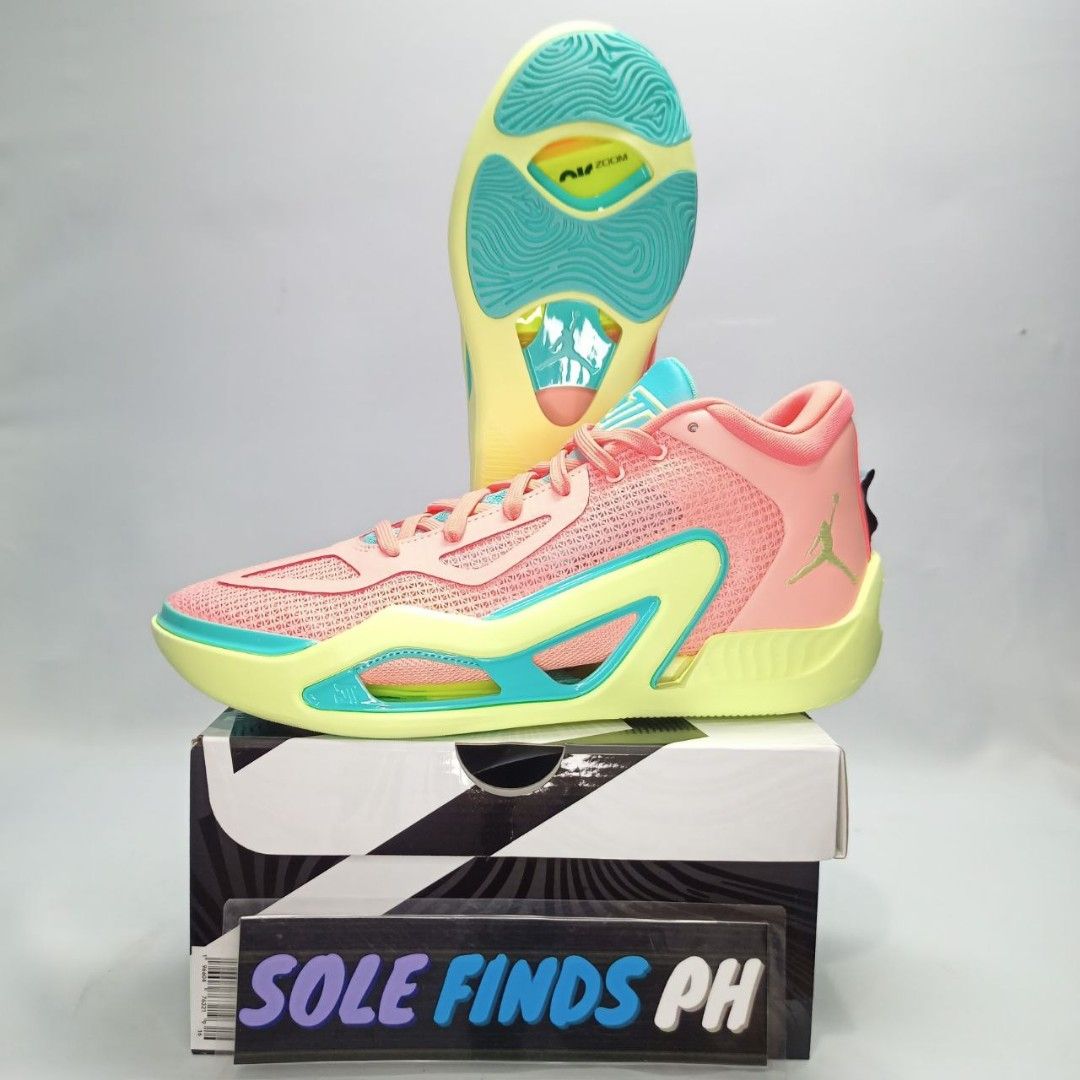Womens pink discount lemonade jordans
