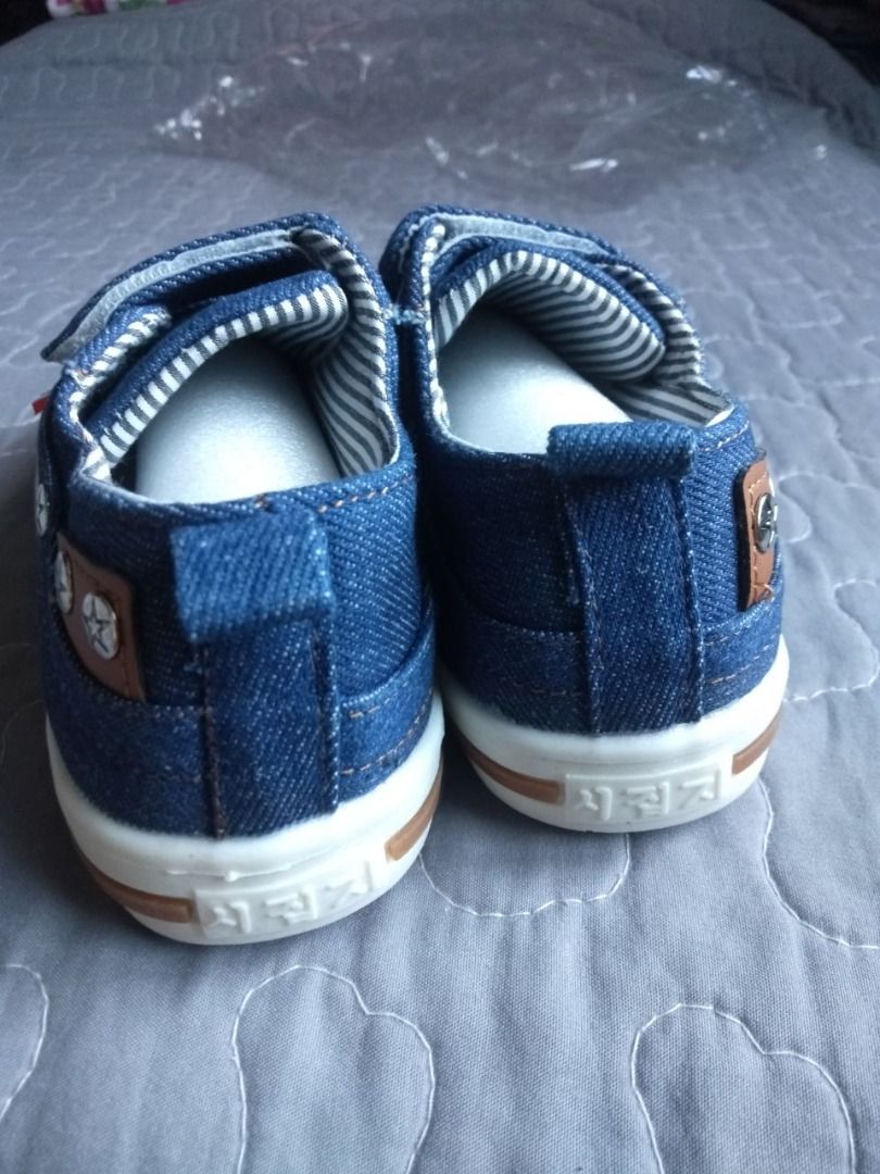 Kasut denim clearance