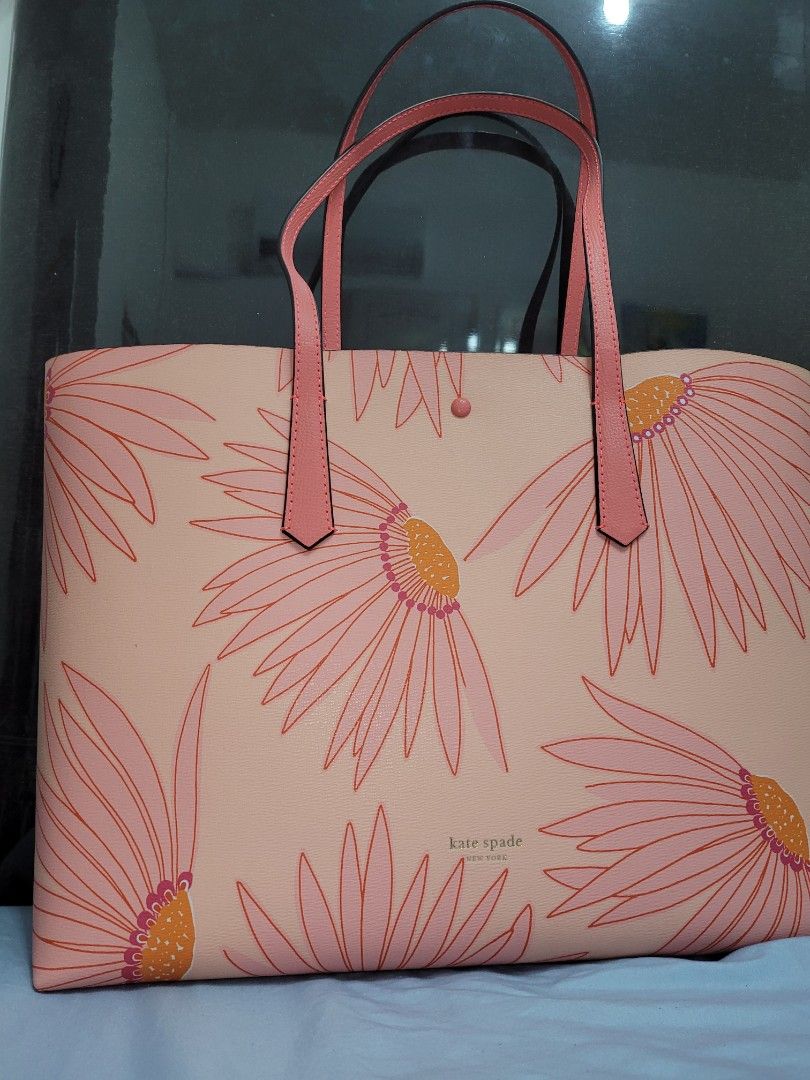 Kate spade molly hotsell falling flower large tote
