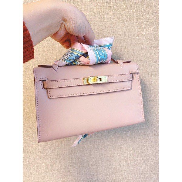 Kelly pochette sale size