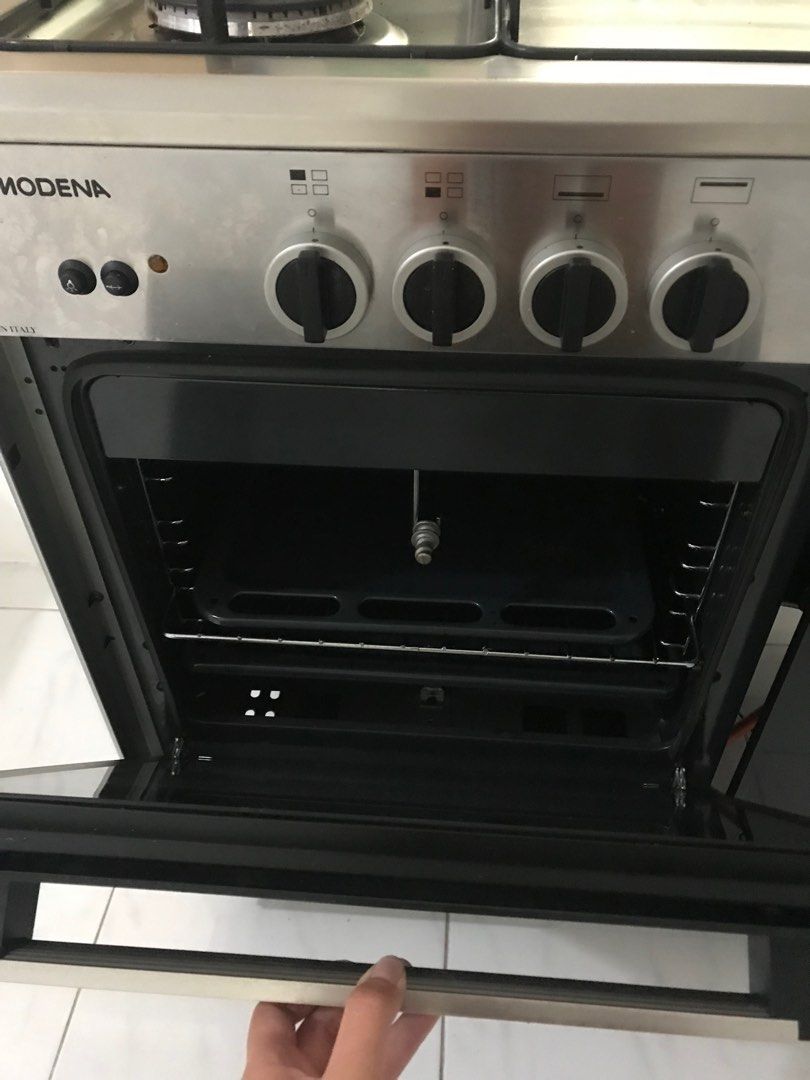 Kompor oven Modena Freestanding 2 pintu 4 tungku on Carousell