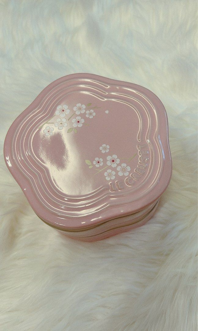 Le Creuset Limited Edition Sakura Series Stacking Container, Furniture