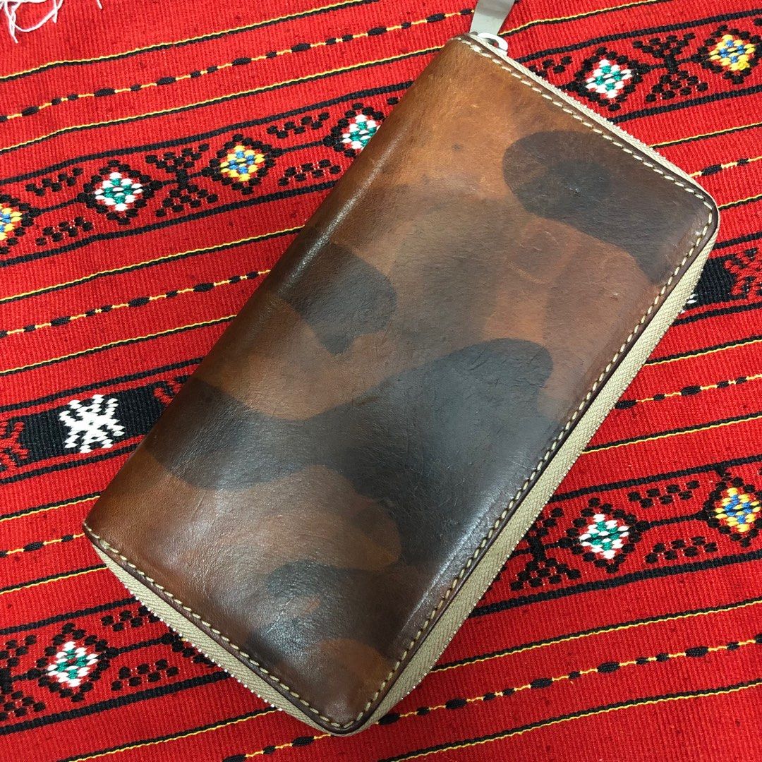 Leather Long Wallet, Men's Fashion, Watches & Accessories, Wallets & Card  Holders on Carousell