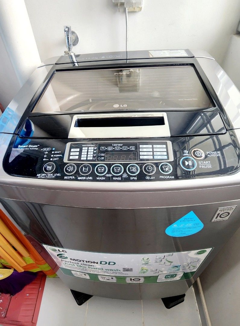 LG Washing Machine (Model WFT1161DD), TV & Home Appliances, Washing