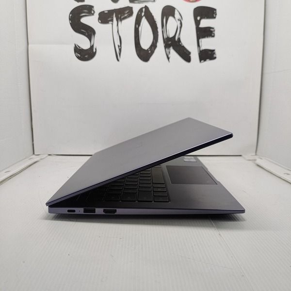 LIKE NEW! LAPTOP HUAWEI MATEBOOK D14 i3 Gen 10 RAM 8 SSD 512 MULUS