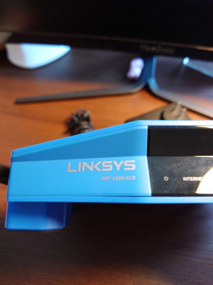Linksys WRT 1900 ACS wifi router, Computers & Tech, Office & Business ...