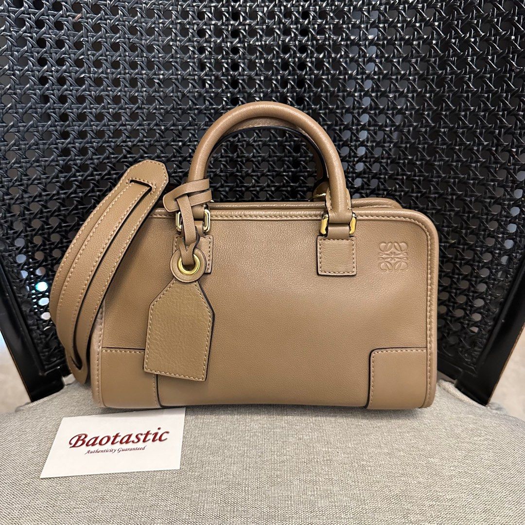 Loewe cheap amazona 23
