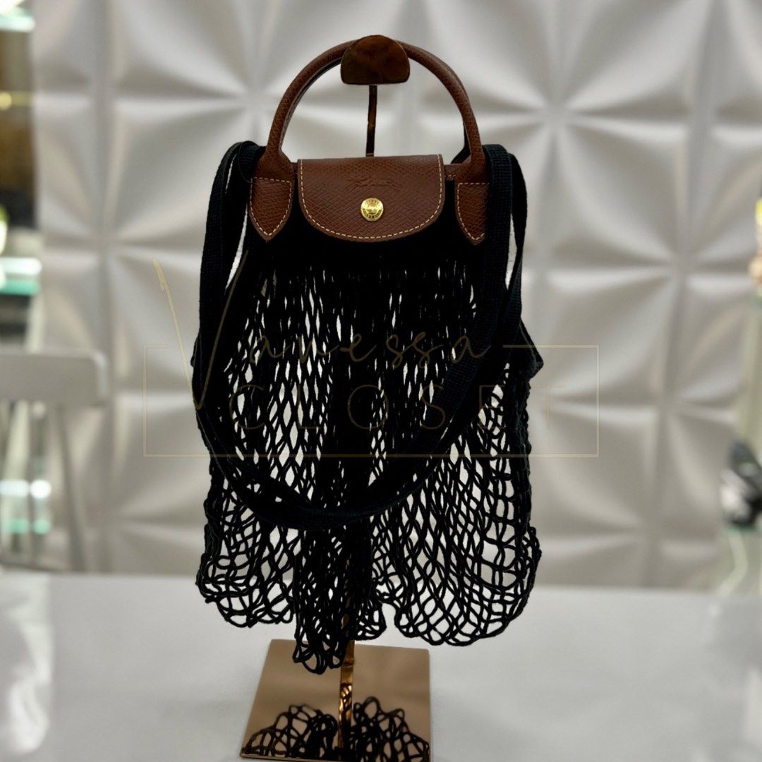 Longchamp Filet Net Bag Large (Category: Luxury Bags & Wallets) located in Paranaque City. Submitted by Vanessacloset_VLuxe (Listing ID 1239663277, Image 1). Description: .