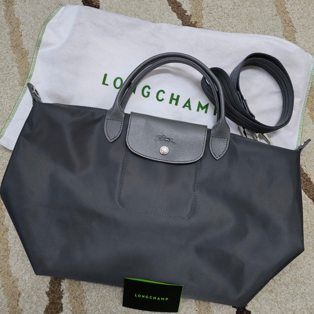 Preloved Authentic Longchamp Le Pliage Neo black medium, Women's Fashion,  Bags & Wallets, Cross-body Bags on Carousell