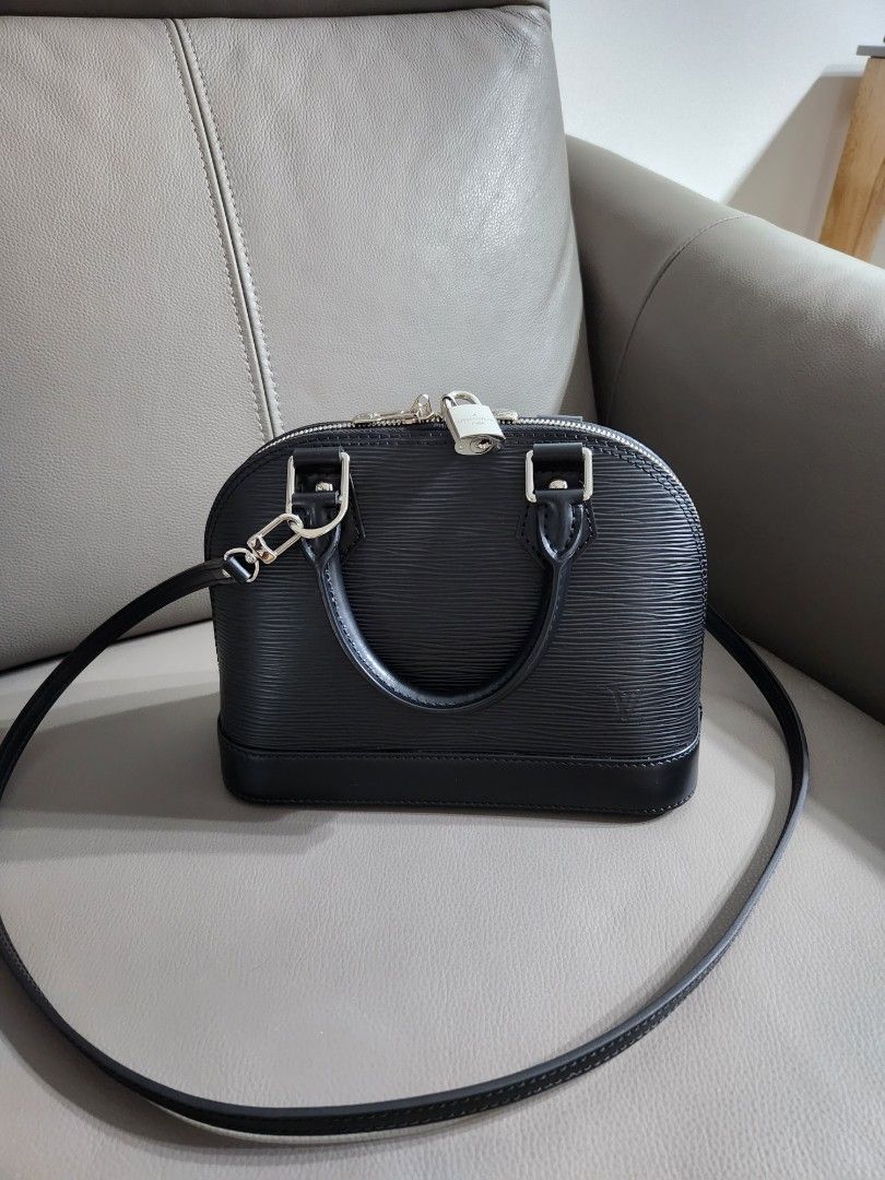 Louis Vuitton Alma BB in Noir, Women's Fashion, Bags & Wallets, Cross-body  Bags on Carousell