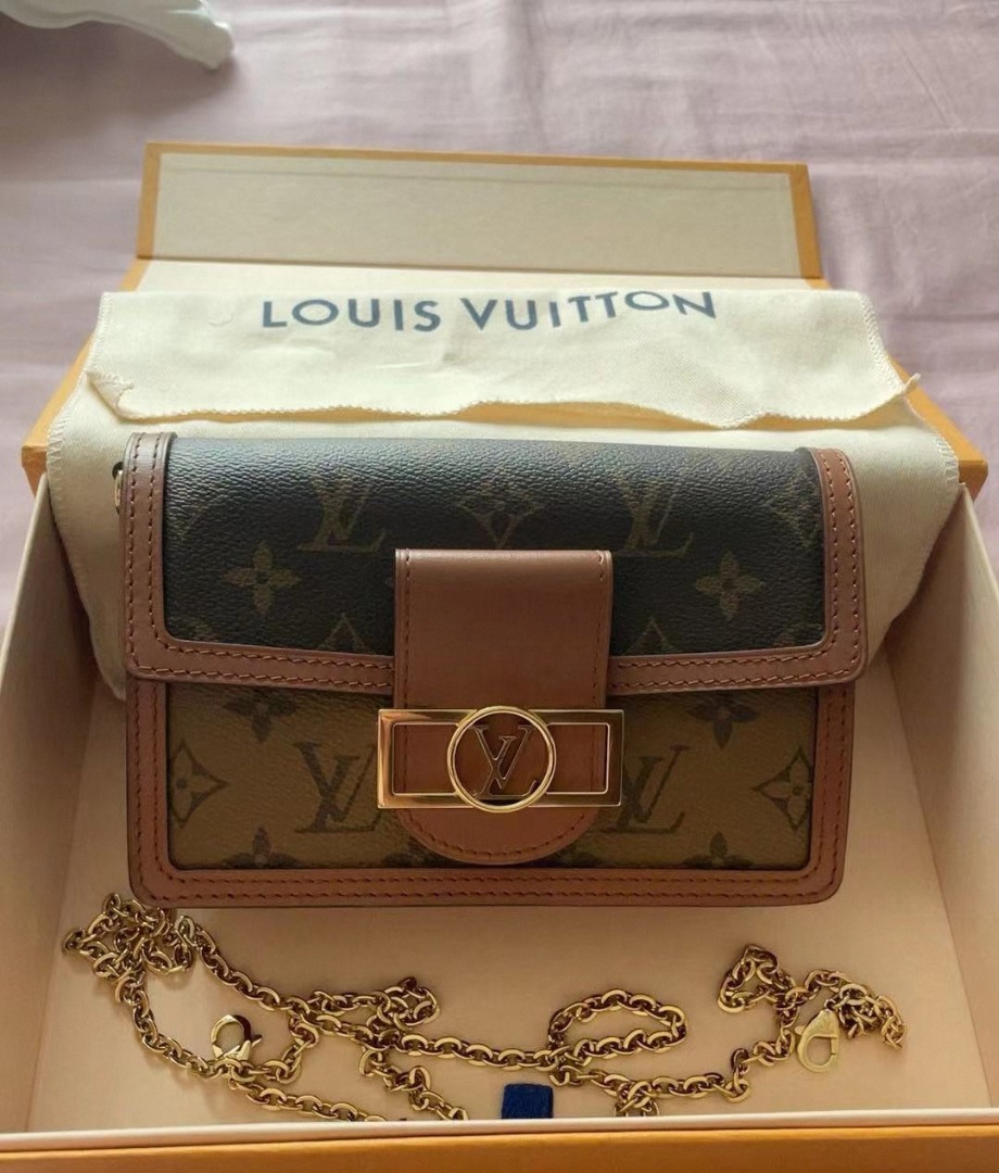 Louis Vuitton Dauphine Woc Spliced Cowhide Crossbody Bag, Women's