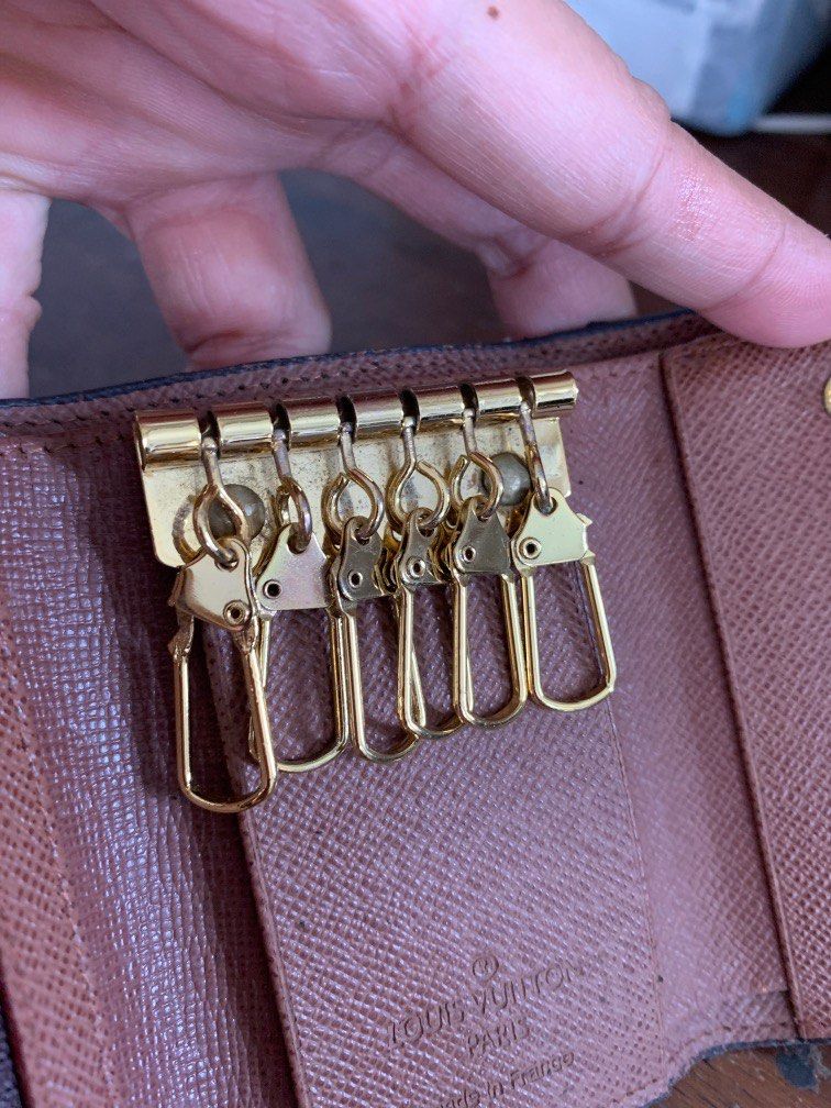 LOUIS VUITTON KEY HOLDER On Carousell louis-vuitton-key-holder-on-carousell