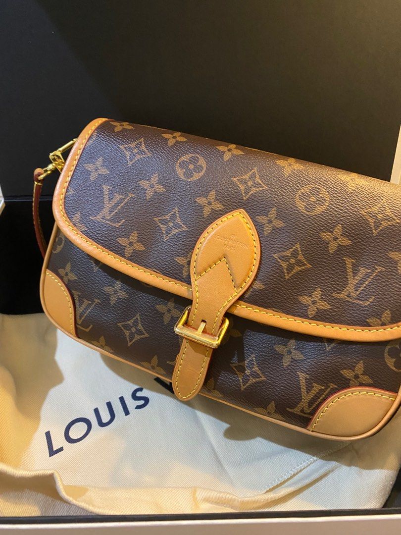 Lv 2022 new arrival Diane $3249, Women's Fashion, Bags & Wallets, Shoulder  Bags on Carousell