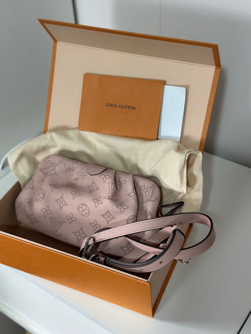 Louis-Vuitton-Monogram-Mahina-Scala-Mini-Shoulder-Bag-M80092