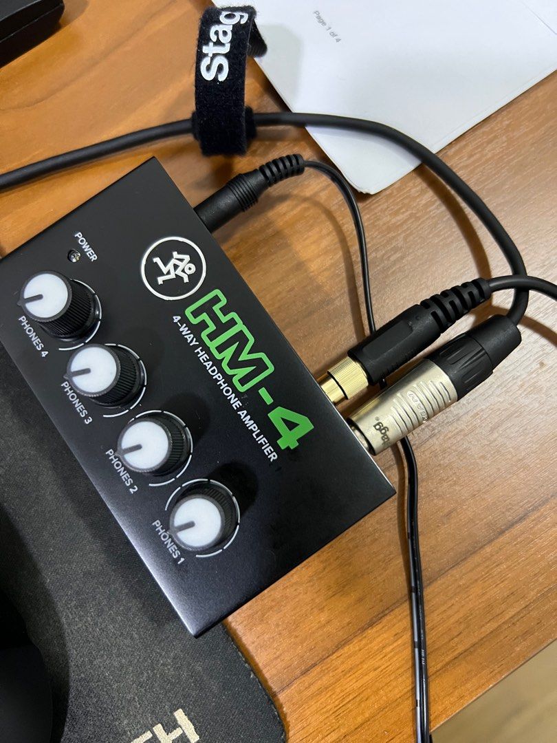 Mackie HM 4 4 Channel Headphone Amplifier Headphones Amp HM4 HM 4