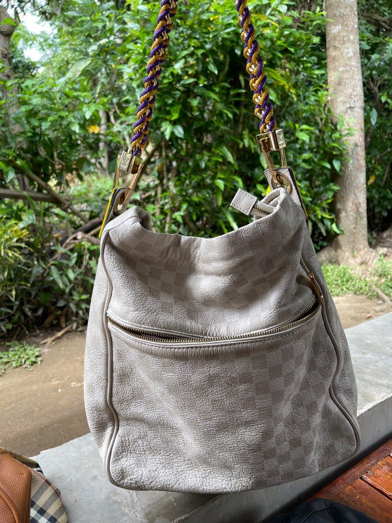 Mix purses on Carousell