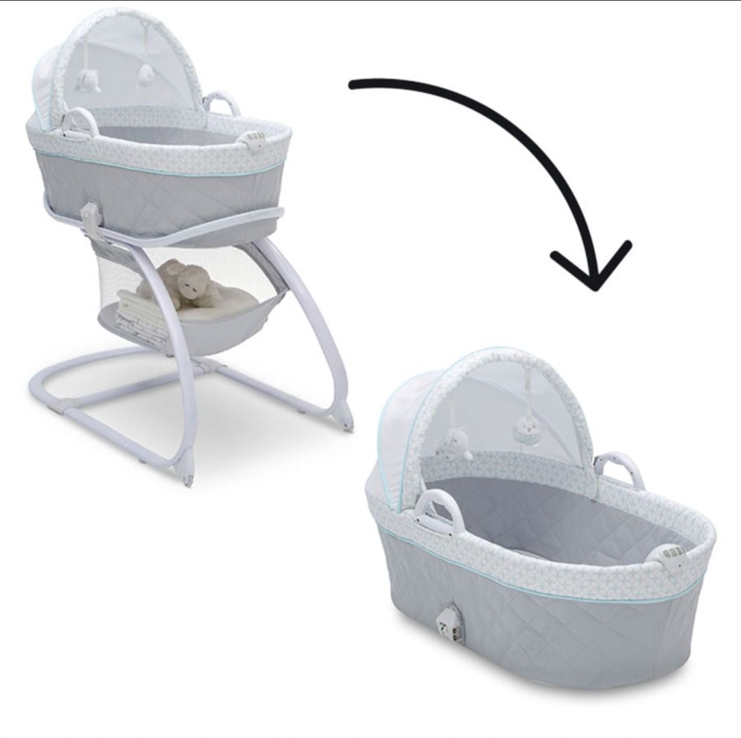 Delta children deals deluxe moses bassinet