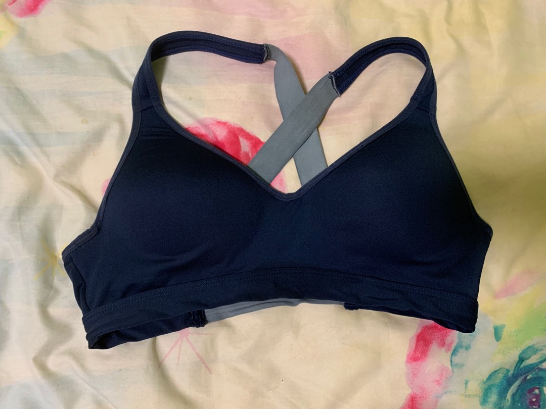 Navy Blue Sports Bra, Women's Fashion, Activewear on Carousell