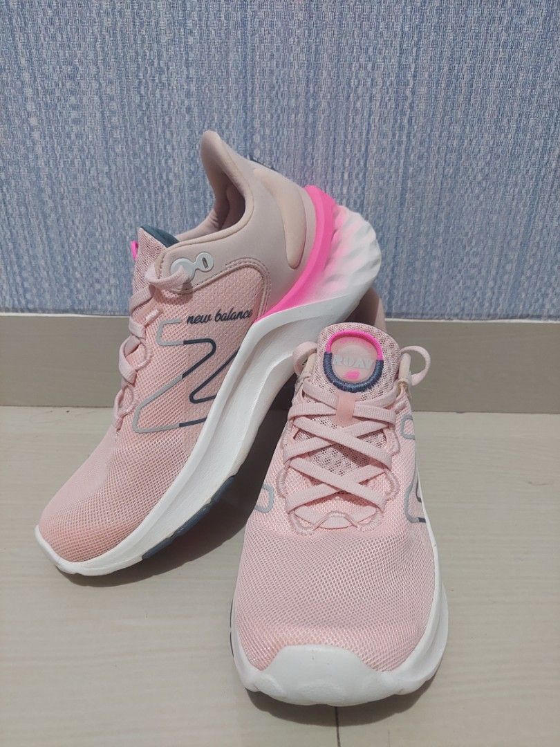 New Balance Gym Shoes on Carousell