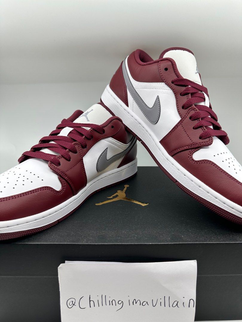 Maroon nike hotsell jordans
