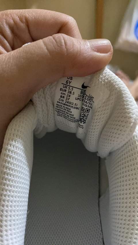 Nike Court Borough on Carousell