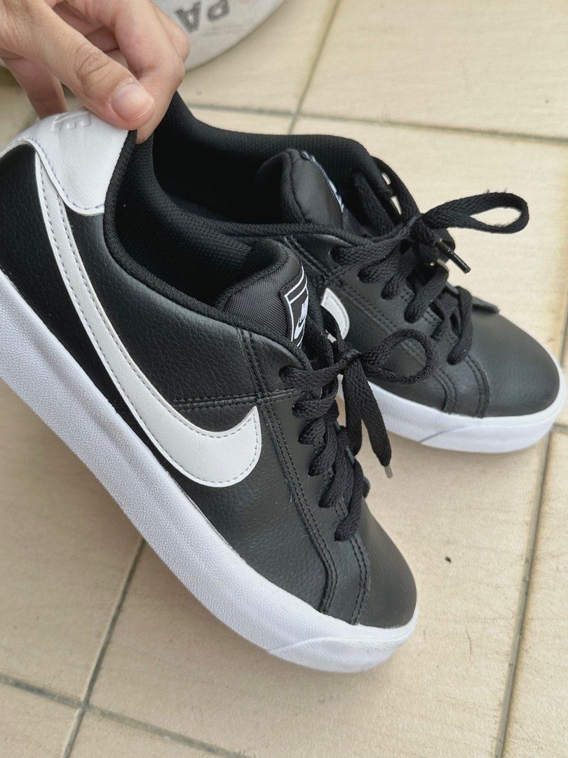 Nike court best sale royale ac black