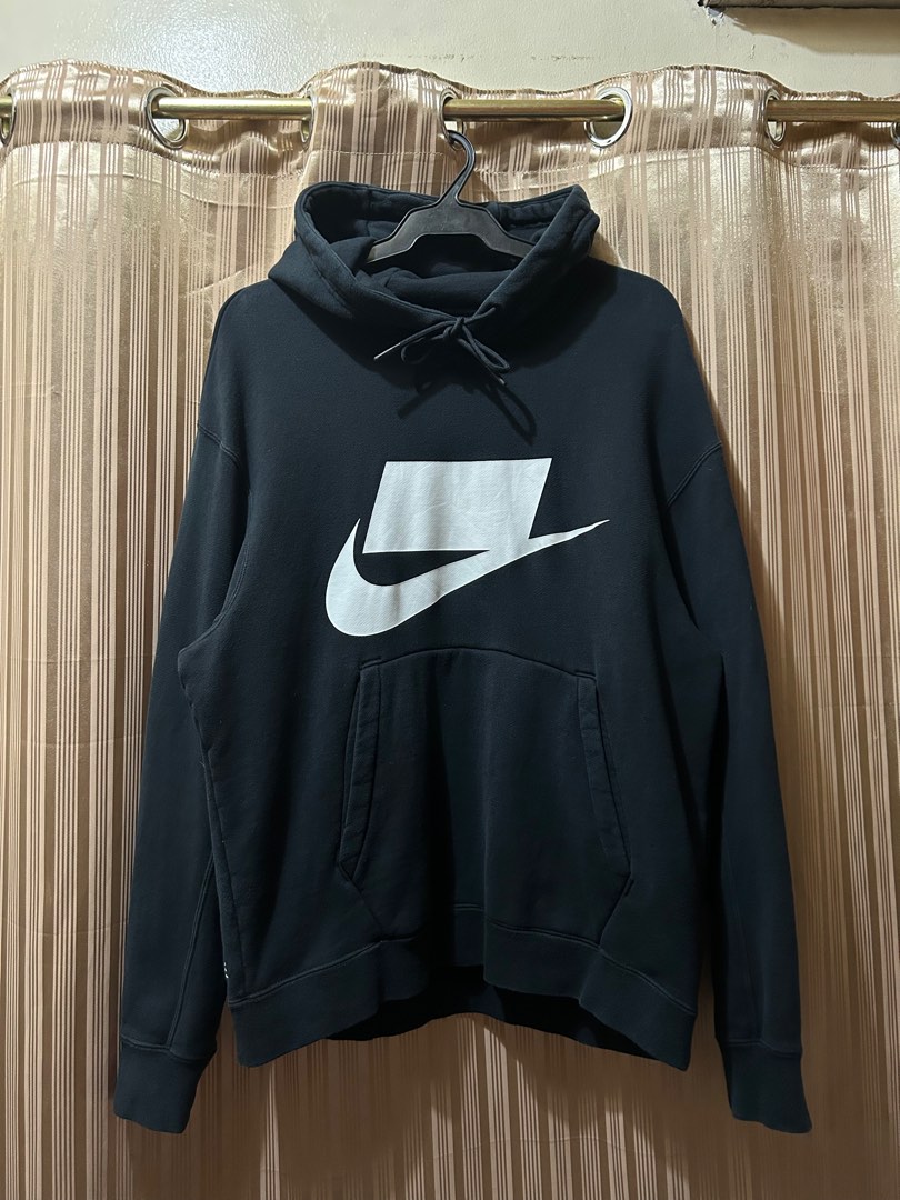 Nike Hoodie “Not A Sample” Black, Men's Fashion, Coats, Jackets and  Outerwear on Carousell