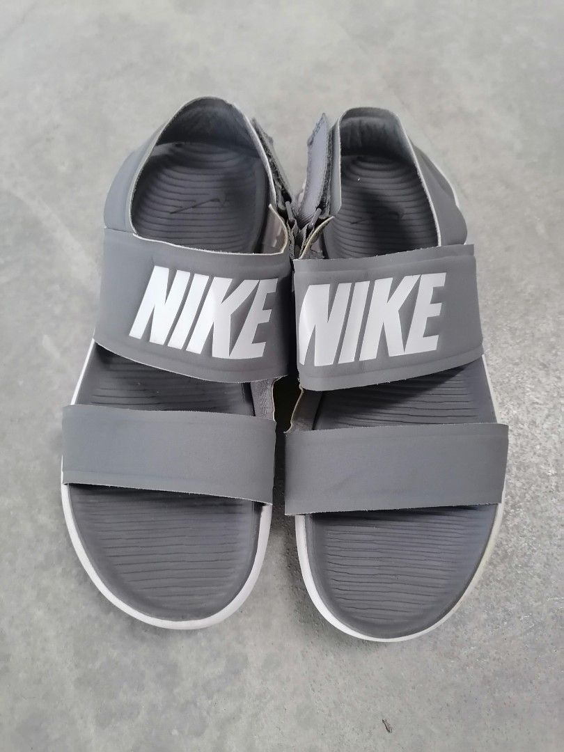 Nike sandals clearance tanjun grey