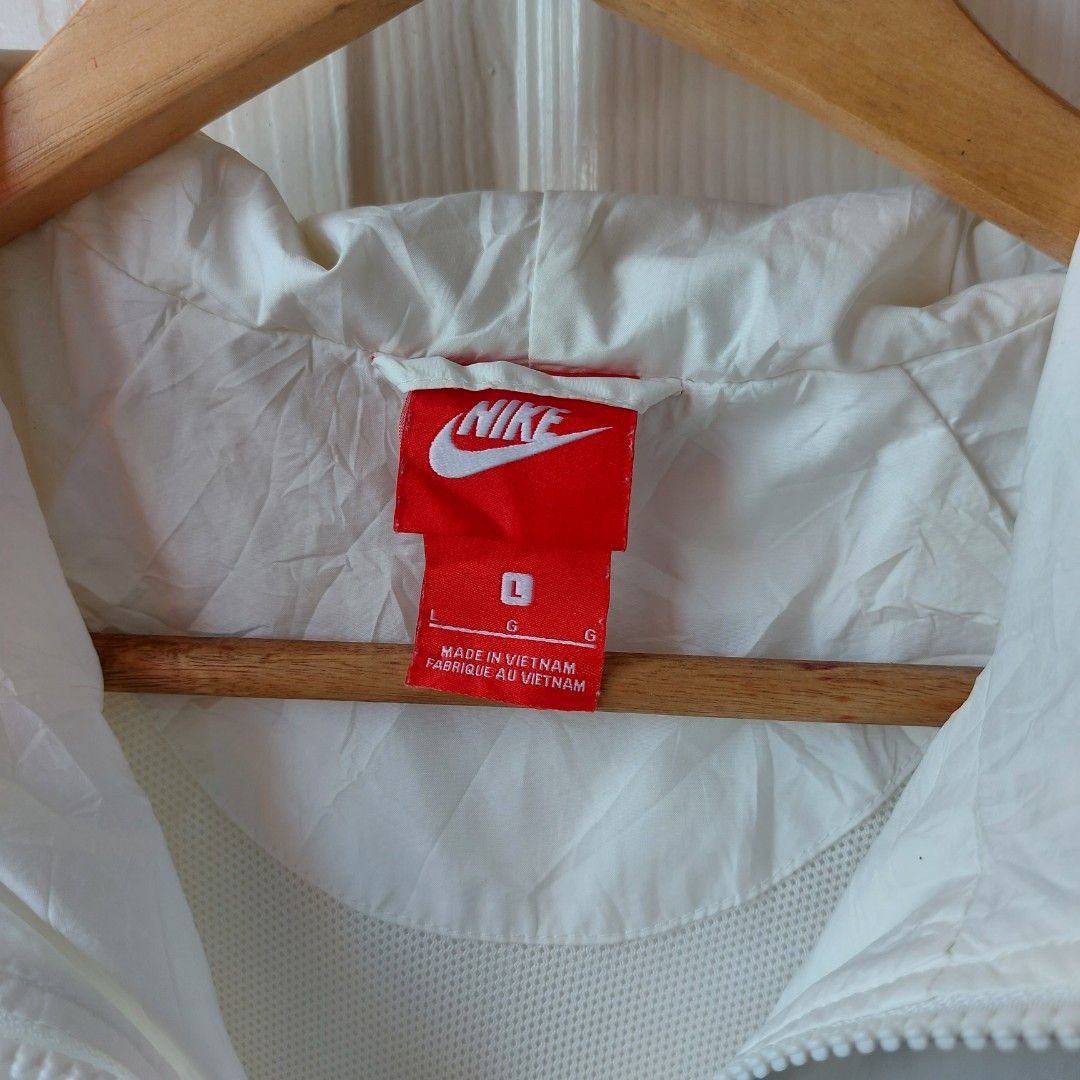 Nike White Windbreaker Jacket, Women's Fashion, Coats, Jackets and ...