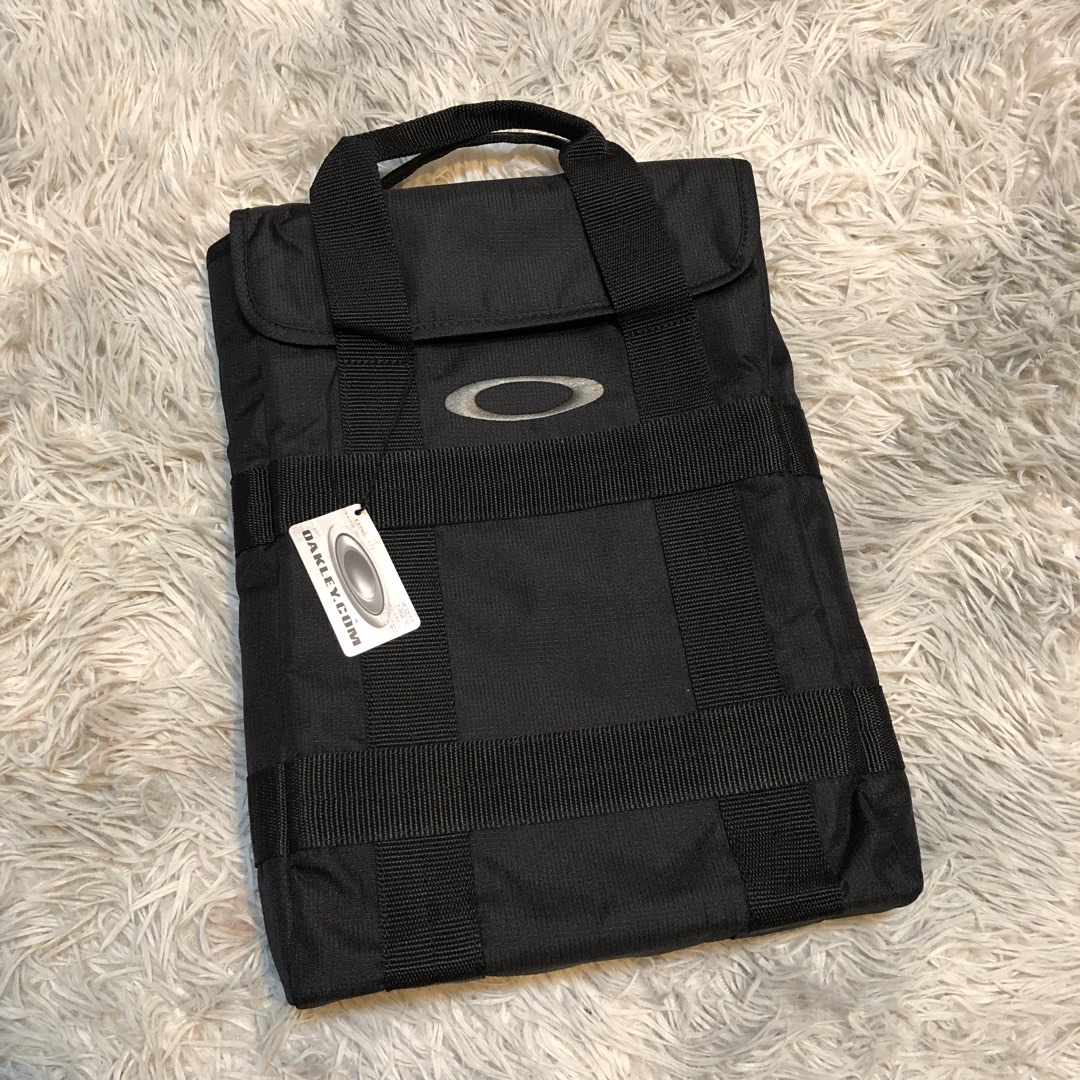 Oakley laptop bag on Carousell
